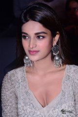 Nidhhi Agerwal at Savyasachi Movie Pre Release Event